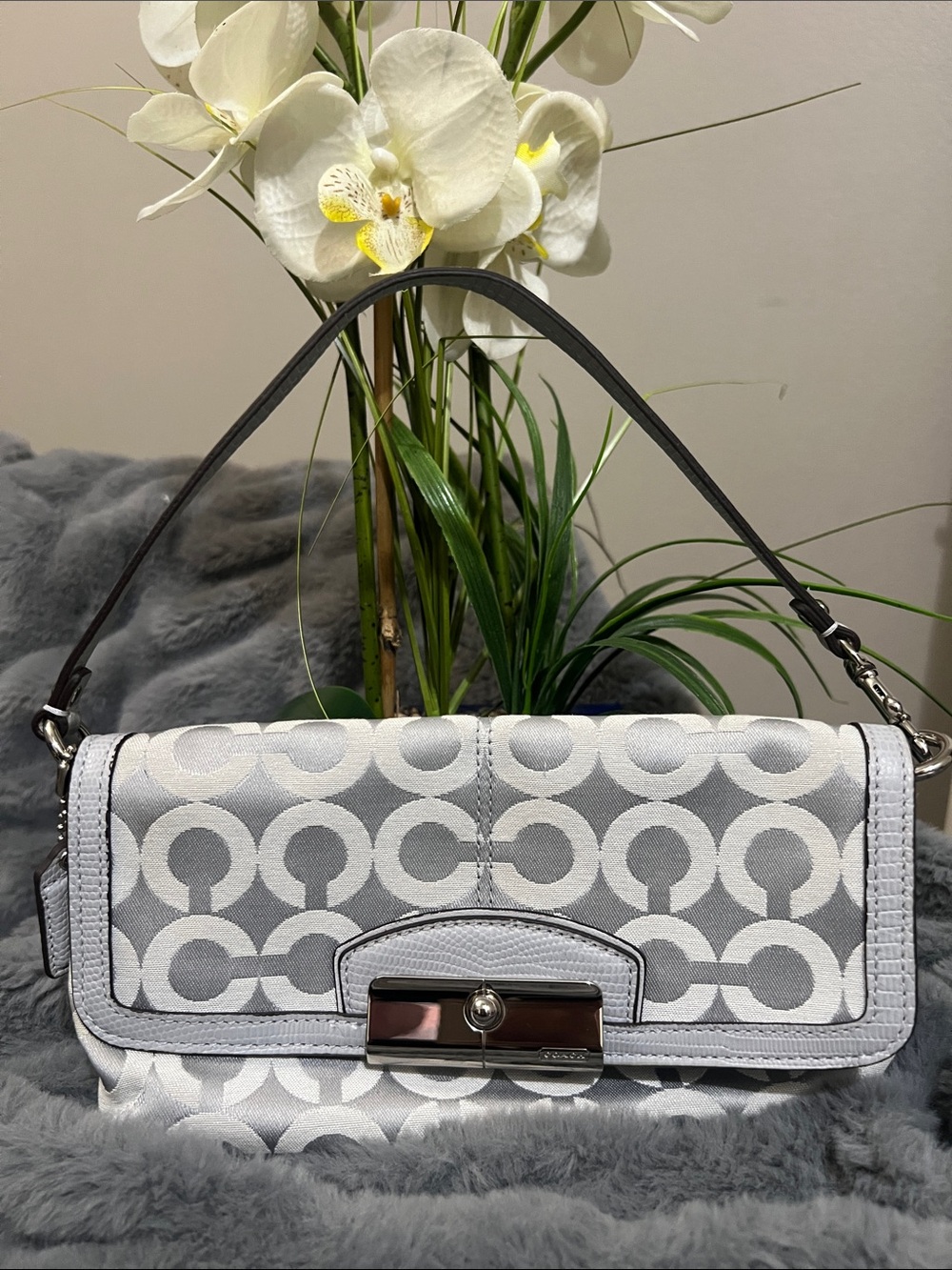 Coach Kristin Op Art Sateen Large Wristlet / shoulder Bag EUC retail $128